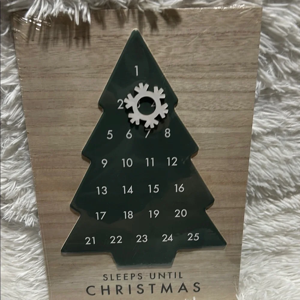 Sleeps Until Christmas Wall Hanging Advent Calendar from Target NEW